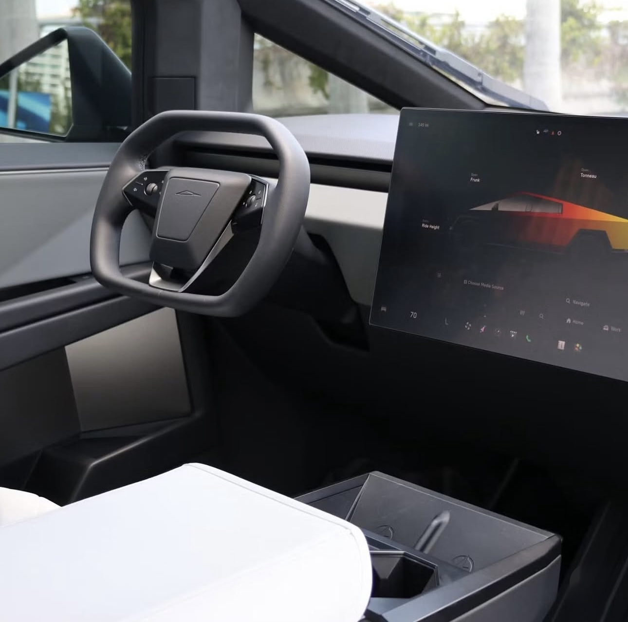 Tesla Cybertruck photo 3