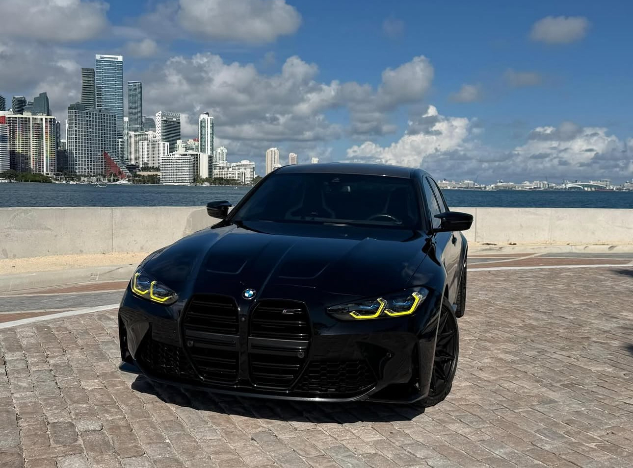 BMW M3 photo 1