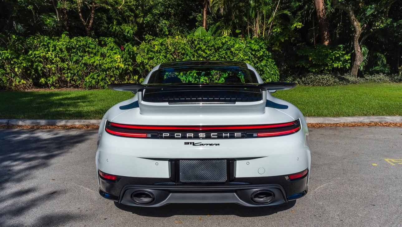 Porsche 911 photo 5